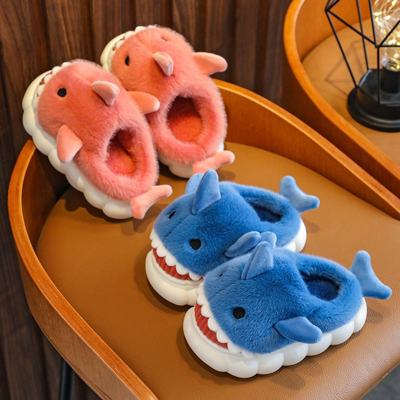 Pantufa Baby Shark - Passinhos Divertidos com Estilo!