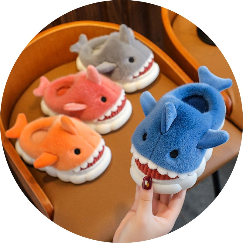 Pantufa Baby Shark - Passinhos Divertidos com Estilo!